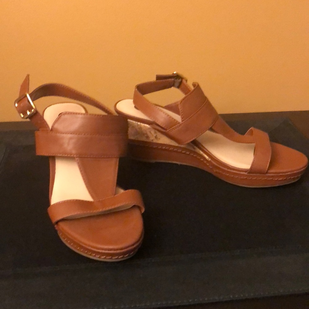 Cork wedge sandals.